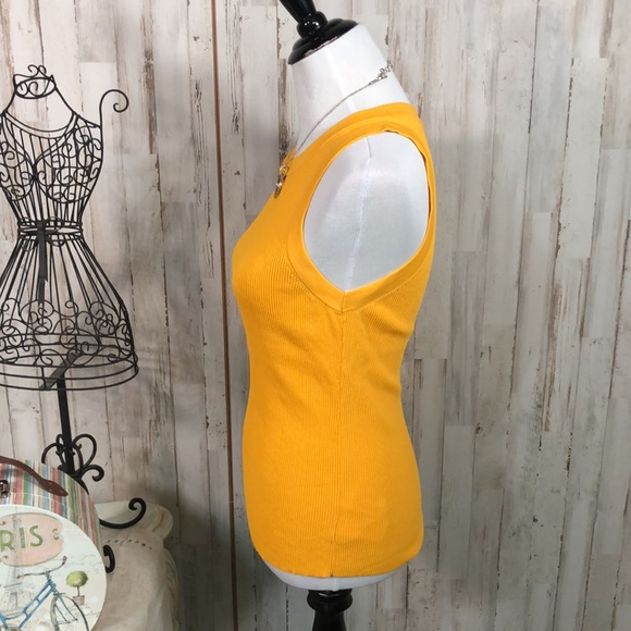 Michael Kors Ultra Stretch Dressy Tank Top in Taxi Cab Yellow Size Large - Picture 3 of 8